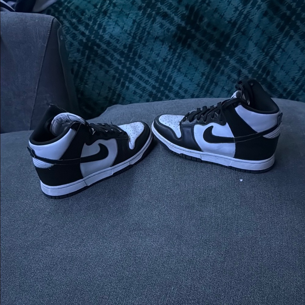 Nike Pandas 7.5 Mens Black and White